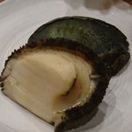 初音鮨 - 千葉大原産黒アワビ