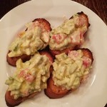 キャラバン - 海老とアボカドのブルスケッタ