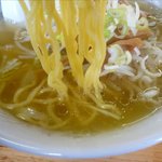 一番 - 塩ラーメンの麺