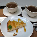 阿里山cafe - コーヒーとベイクドバナナチーズケーキ