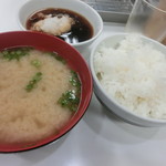 天ぷらのひらお - 定食のご飯・味噌汁