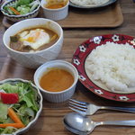 Gyarari Kafe Beniya - スタミナカレー