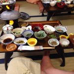 Tamaya Ryokan - 夕食のお膳。