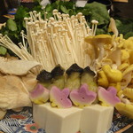 端黎 - 地蛤鍋(地蛤)・・・野菜達