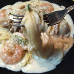 バレーナ - 大きな帆立2個と大きなムキエビ〜入り