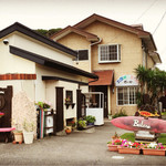 バレーナ - 外観、、(^^)