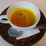 本日のスープ　かぼちゃ（レディスランチ・牛ロースランチ共通）