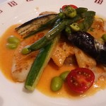 バケット - 白身魚のグリルエビ風味