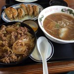 醤醤 - 牛丼+餃子+小ラーメン 770円（第八回投稿分①）