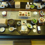 あかん鶴雅別荘　鄙の座 - 朝食全景