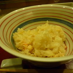 あかん鶴雅別荘　鄙の座 - 蟹と山菜の炊き込み御飯