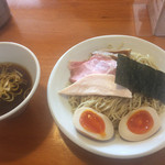 らーめん専門 うしおととり - 鶏清湯味玉つけ麺 ¥800