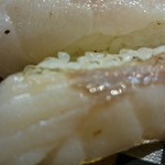 廻転寿司弁慶 - 脂ののったのどぐろ炙り