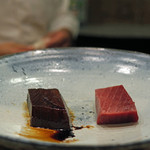 初音鮨 - 塩釜産、中トロの切り身と漬け