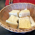 ユーロダイア - 自家製ローズマリーのフォカッチャ