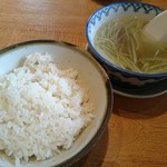 Gyuutan Sumiyaki Rikyuu - 牛たん極定食・4枚8切(3002円) 麦飯&テールスープ