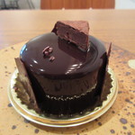 カライブ ＜１番人気＞