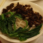 Wu Liang Ye - ダンダン麺