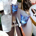 ラ ペッシュ - レモネード（600円）　ペリエ（600円）