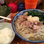 らーめん家 政 - クーポンのほうれん草でスープぬるい
      なんか違う