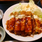 とも - チーズチキンカツ定食（チーズチキンカツ）