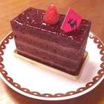 パティスリーカラク - フランボワーズとチョコレートのケーキ