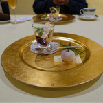 トゥ・ラ・ジョア - 