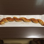 粉とクリーム - 【朗報】 ぐるぐるウインナーがあった！    自宅にて。