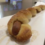 粉とクリーム - 本日のポンイツ。  ロール・ミー！  自宅にて。