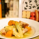 森の図書室 - 東京ポトフ　〜ランチのアッコちゃん〜