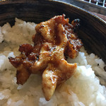 ろばたやき山ろく - ホルモン焼きオンザライス♡