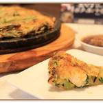 Seafood and fluffy green onion pancake