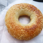 LAWSON - 料理写真:アーモンドショコラリング