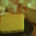 Suzume Cafe - レモンシフォンケーキ
                      