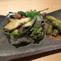 天満橋 吉安 - 1】先付:サザエの梅味噌和え 枝豆醤油煮(6月5000円コース)