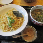 16/7
          つけ麺