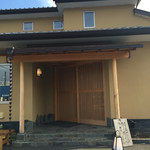 うなぎ亭 友栄 - 正面から