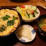 丸一みなみ - 親子丼。