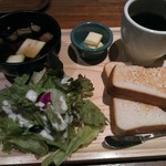 MUU MUU DINER 天王寺MIOプラザ店 - スープモーニングセット税込み486円