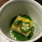 個室・炉端料理 かこいや - 先付けのもろこし胡麻豆腐