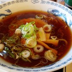 旭川ラーメン天山 - 半ラーメンの塩頼んだつもりですが・・。