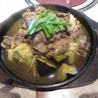 雅山GARDEN - 黒毛和牛の鉄板焼き バンバンジーソース