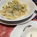 Russian Restaurant ROGOVSKI - ペリメニ