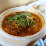 自然派カフェ　米野かりぃ堂 - 有機完熟トマトの鶏キーマ＋野菜、チキン、シーフード