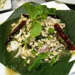 Som Tam Nua - 2013/8ラープガイ