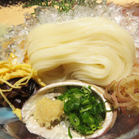 日本料理 まめ福 - 盛り付けがキレイです。
                ソーメン、シャッキシャキー♪
                