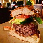 Monkeypod Kitchen  - ビッグアイランドチーズバーガー