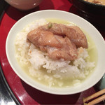 くろぎ - 待望の鯛茶漬け…お代わりできるので無限コンボに陥りそうです。