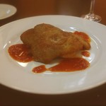 お肉の下にはキノコと野菜のソテーとポテトが♡