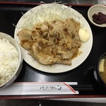 好縁 居酒屋 - 生姜焼き定食     750円